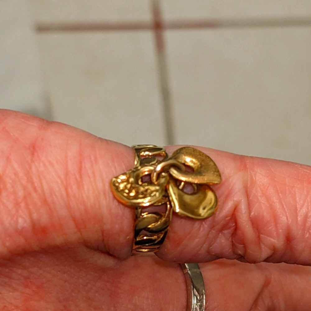 14K Yellow Gold Charm Ring